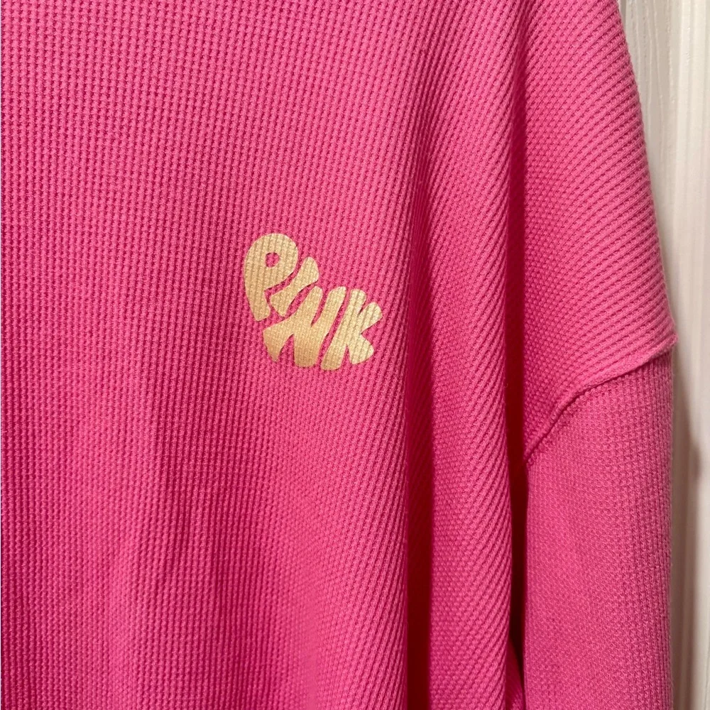 PINK Victoria's Secret Long Sleeve Pink - Sleep shirt - Picture 2 of 4